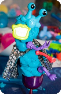playdough_monsyer