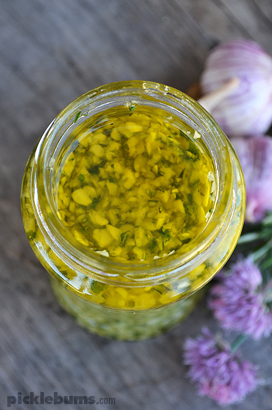 http://picklebums.com/wp-content/uploads/2015/02/garlic-2.jpg