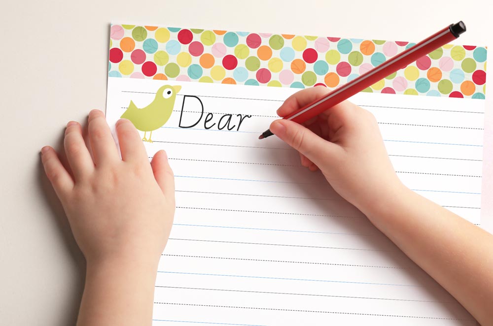 Бумага для письма с детскими руками