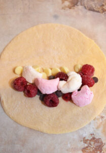 Sweet Pizza Pockets - so much fun to make with the kids