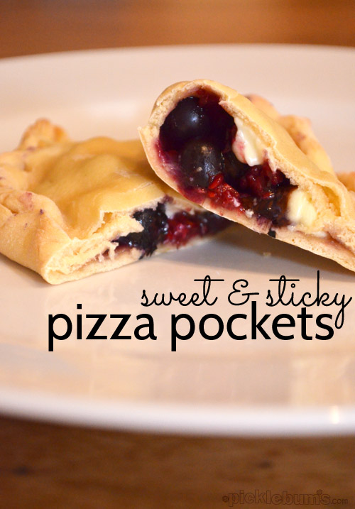 Sweet Pizza Pockets - so much fun to make with the kids