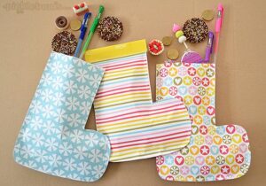 Sewn Paper Stockings - print your own paper stockings, sew them up and fill them with goodies!