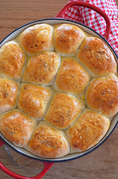 Warm and Gooey Cheese and Ham Rolls