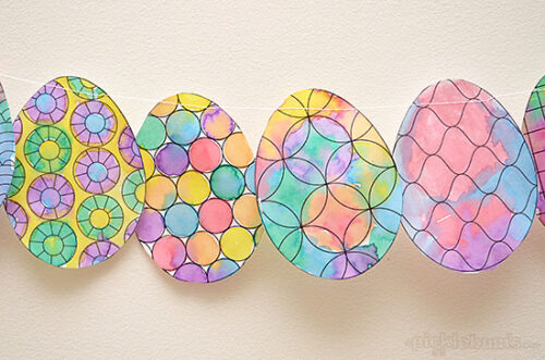 Easy Easter Egg Garland Craft for Kids - Picklebums