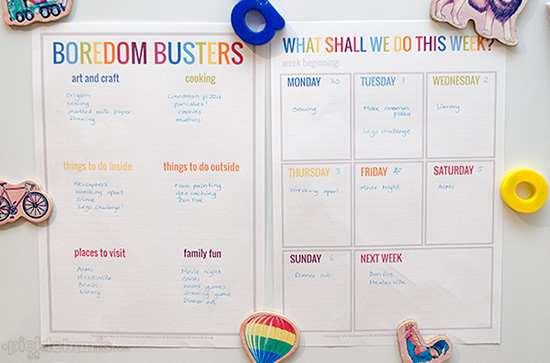 30+ Boredom Buster Ideas for the Holidasy - plus a free printable boredom buster list and a weekly planner