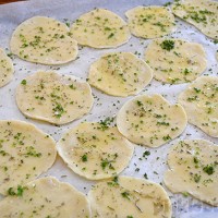homemade crackers - simple herb and olive oil cracker recipe.