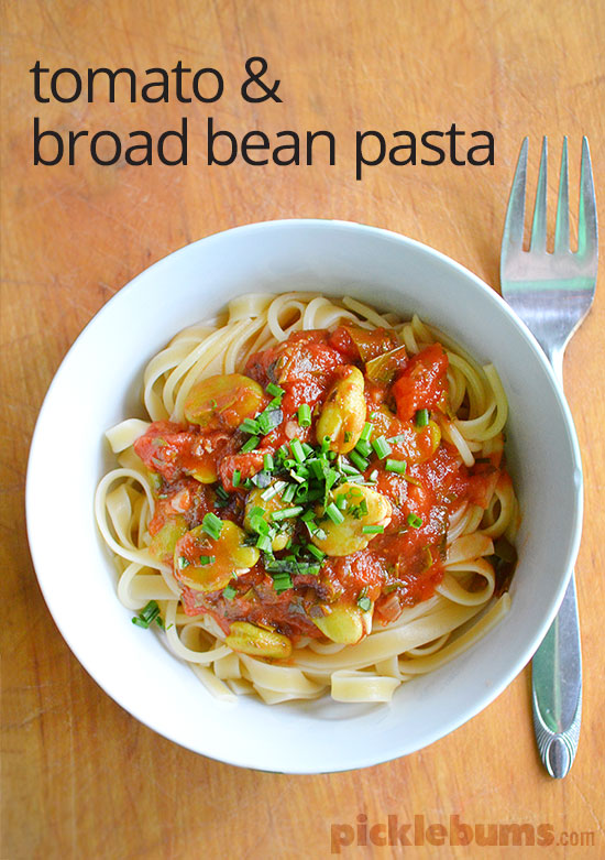 Easy tomato and broad bean (fava bean) pasta sauce.