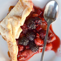 Super simple berry slab pie - an easy dessert to make for the family or for celebrations